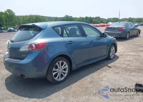 2010 Mazda Mazda3 S Sport z USA, uszkodzony, nr VIN JM1BL1H61A1217714